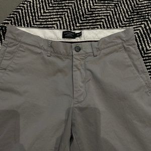 Club Monaco Men's Light Grey Chinos